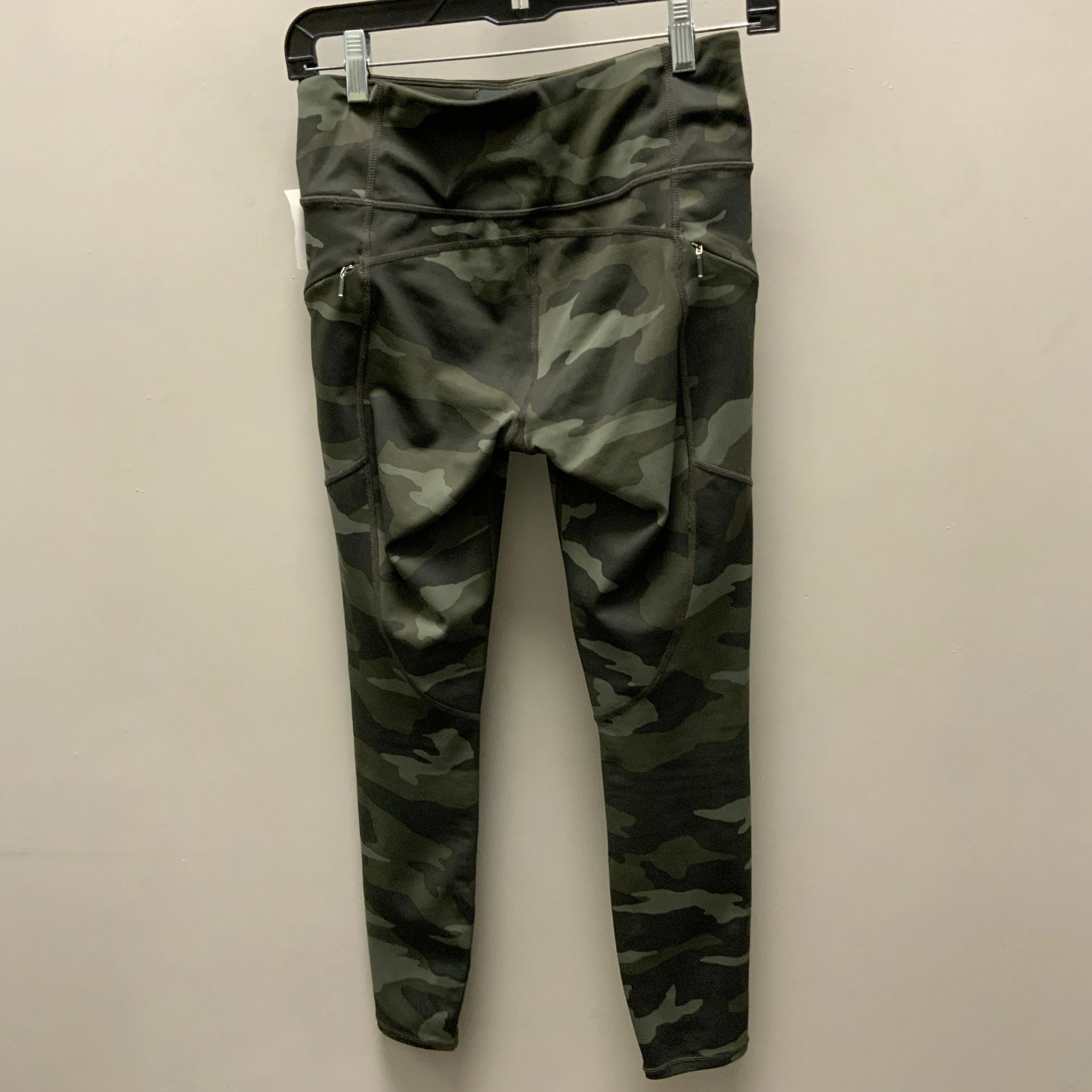 Athletic Leggings By Athleta In Camouflage Print, Size: Xs