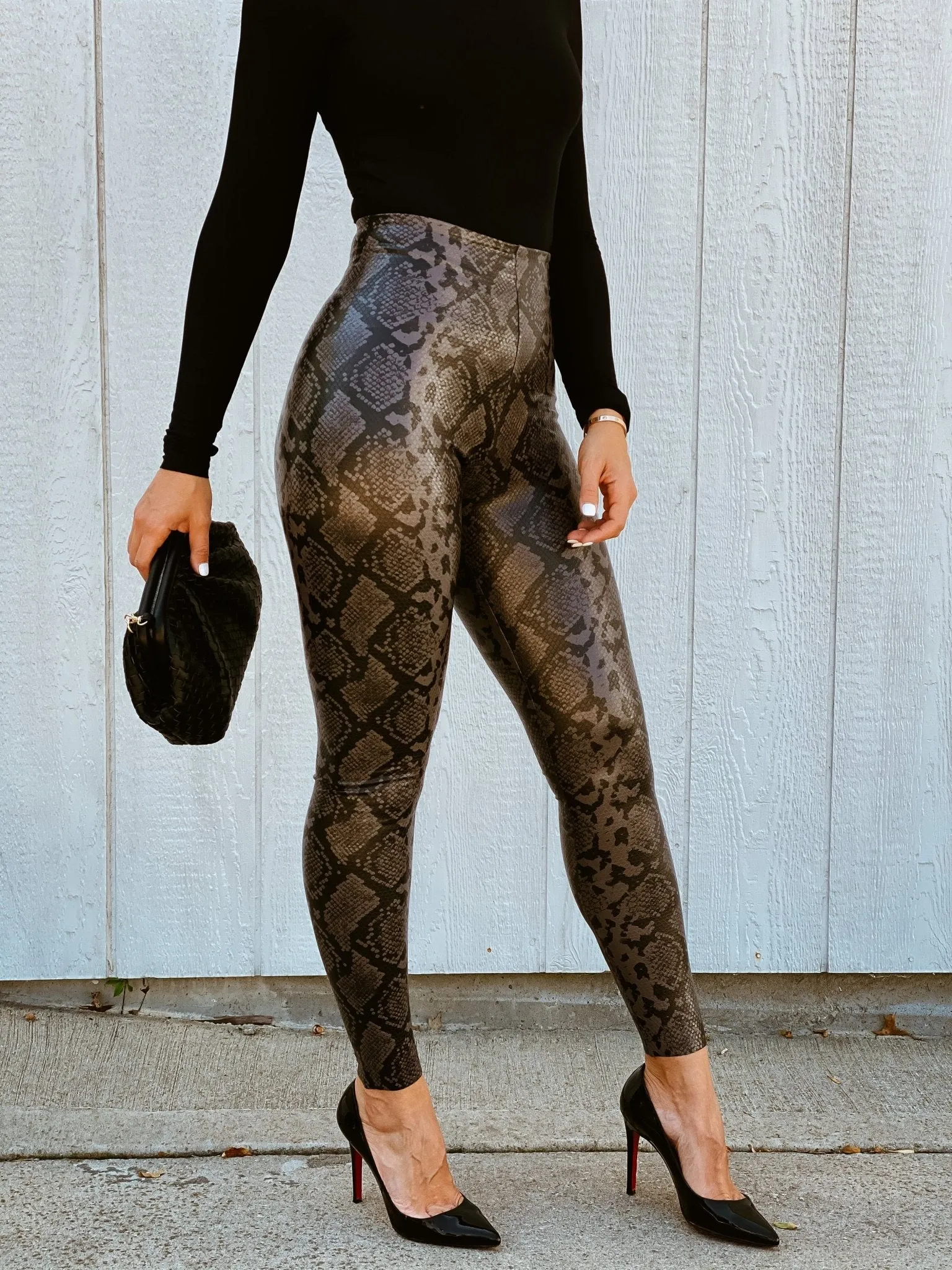 Commando Faux Leather Animal Print Legging (Gray Snake)