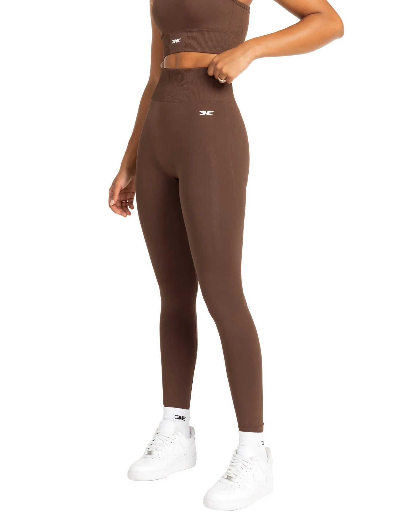 Premium Elite Seamless V2 Womens Workout Leggings in Deep Chocolate Color