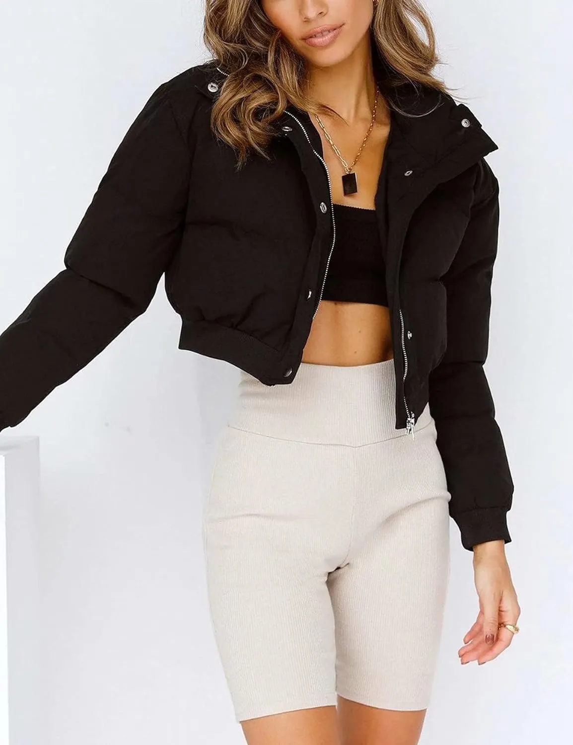 Lianlive Cropped Puffer Jacket Womens Zip Up Black Crop Puffy Winter Coats